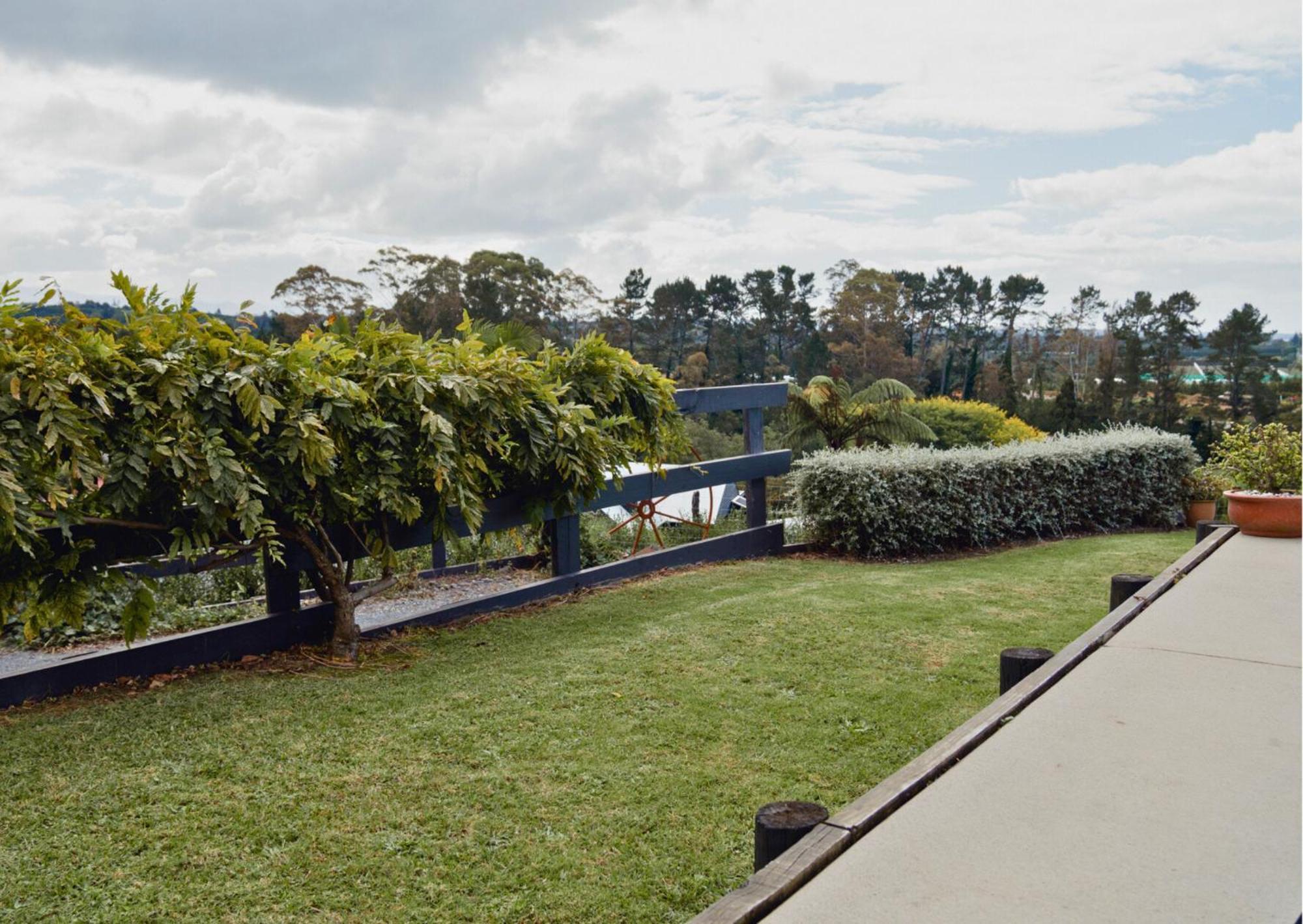 Minden Meadows Retreat Hotel Tauranga Exterior photo